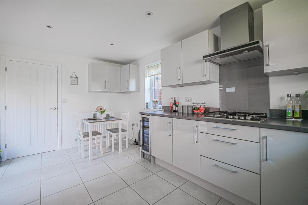 House in Dacorum, Hertfordshire - View 5
