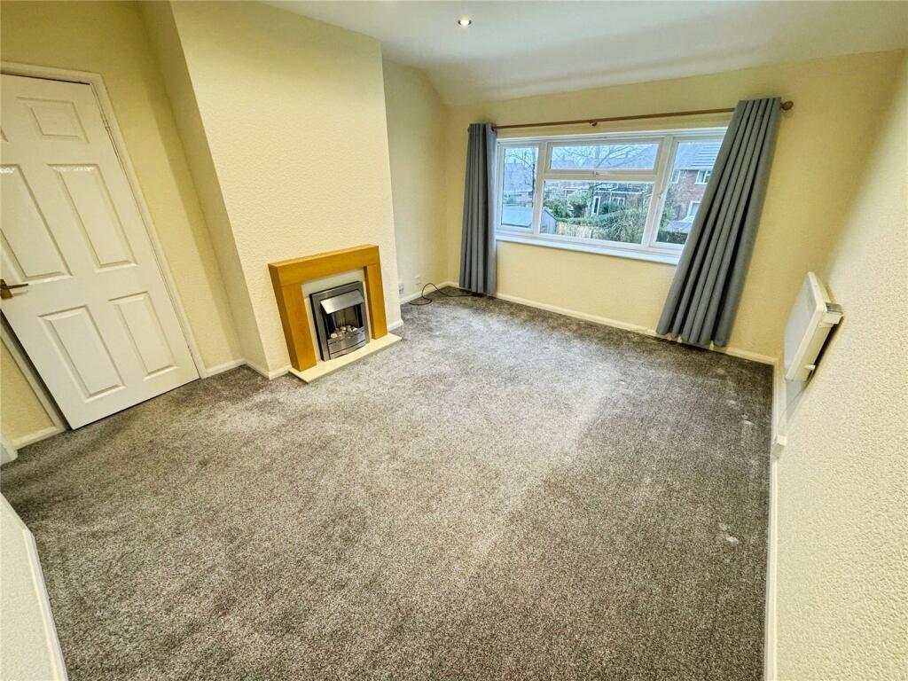 Apartment in Wolverhampton, West Midlands - View 3