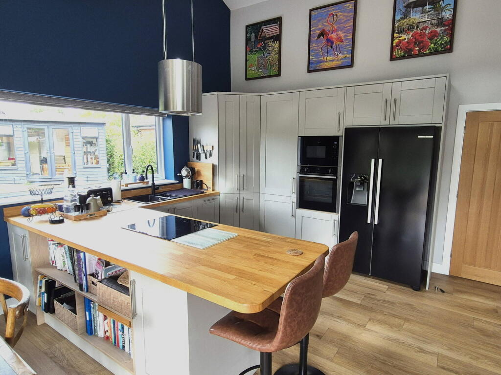 House in Stevenage - More