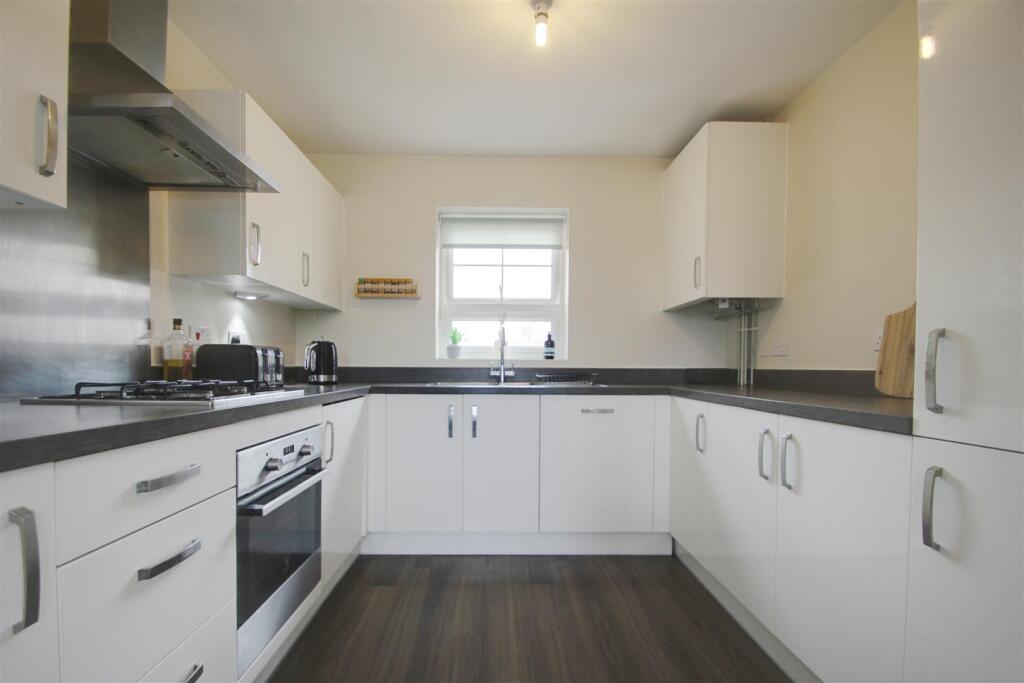Quicksilver Street, Worthing - View 6