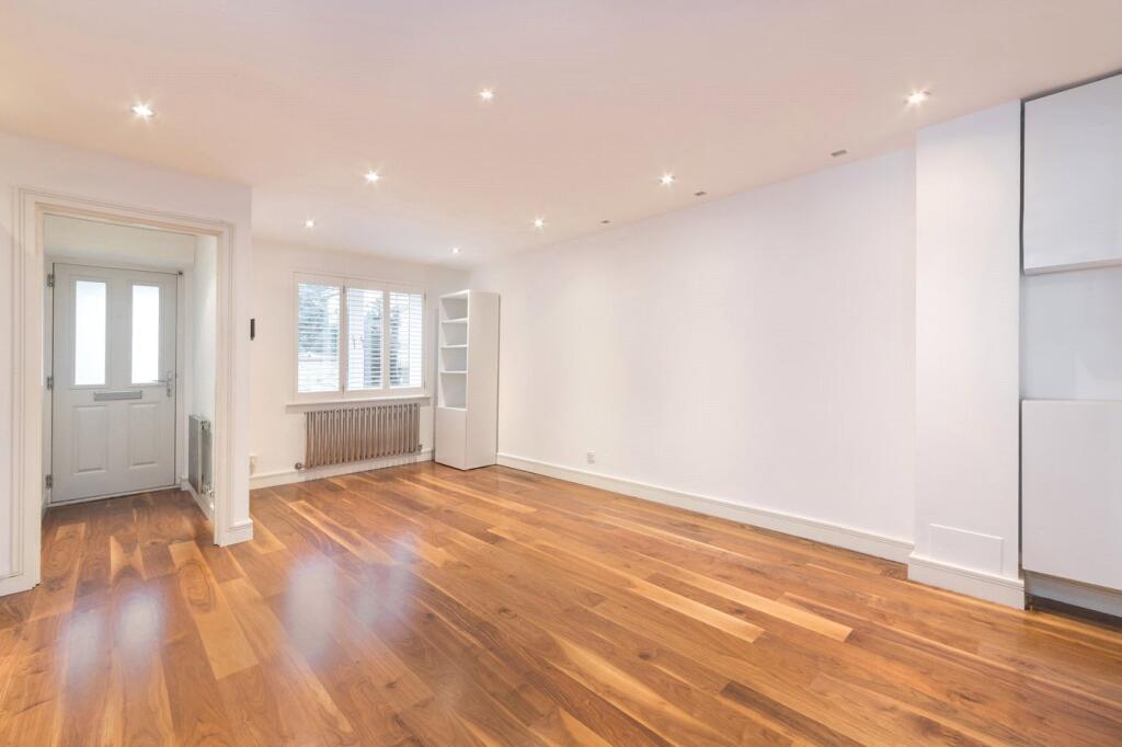 House in London - More