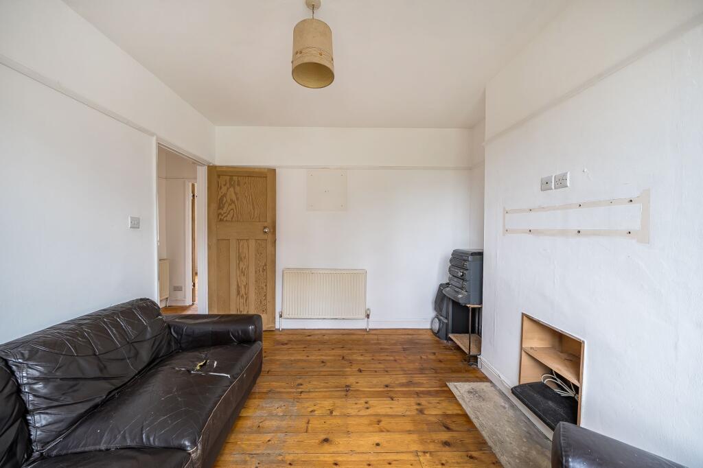 Park Road, Kingston Upon Thames, KT2 photo 3