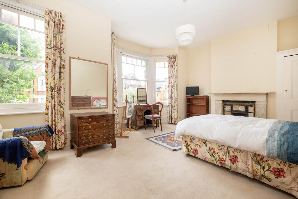 House in London - More