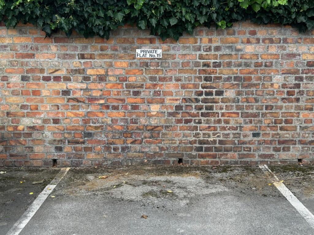 Apartment in York - More