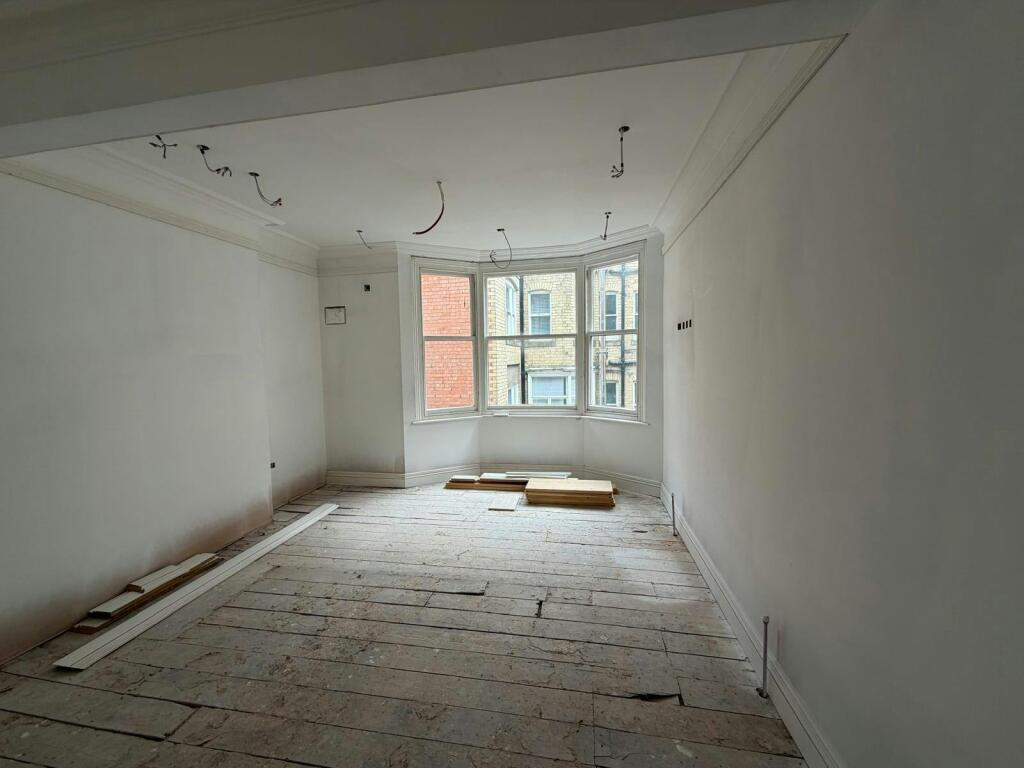 p12.jpg