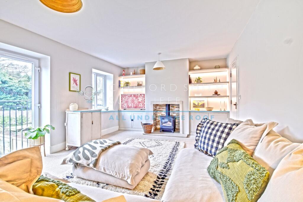 Additional image 12 of Pendle Lane, Fence