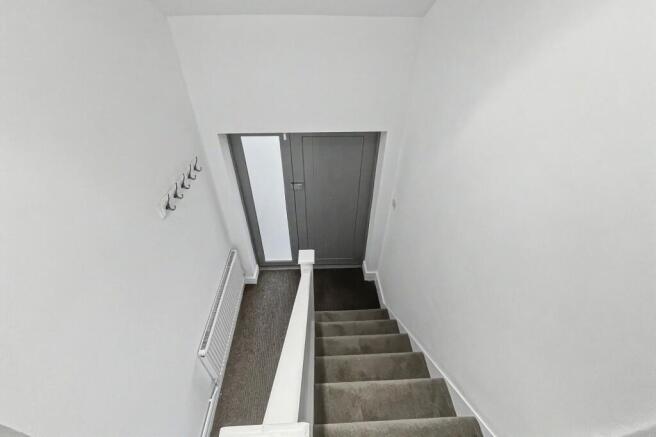 198 Upper Richmond Road West, London SW14 8AN
