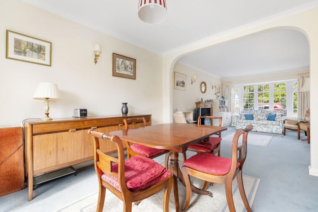 House in Guildford - View 4