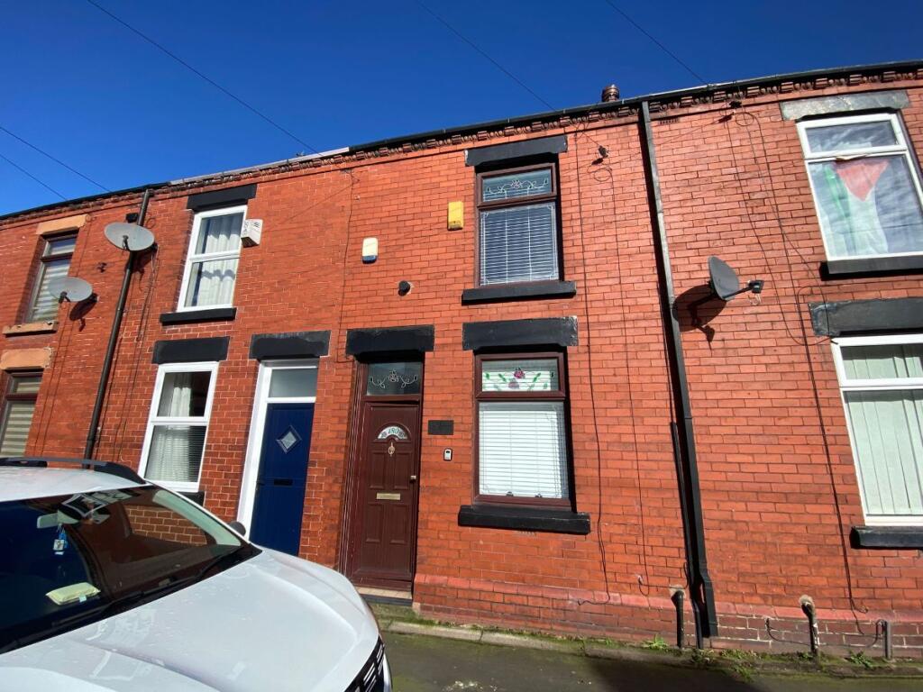 Main image of property: Gladstone Street