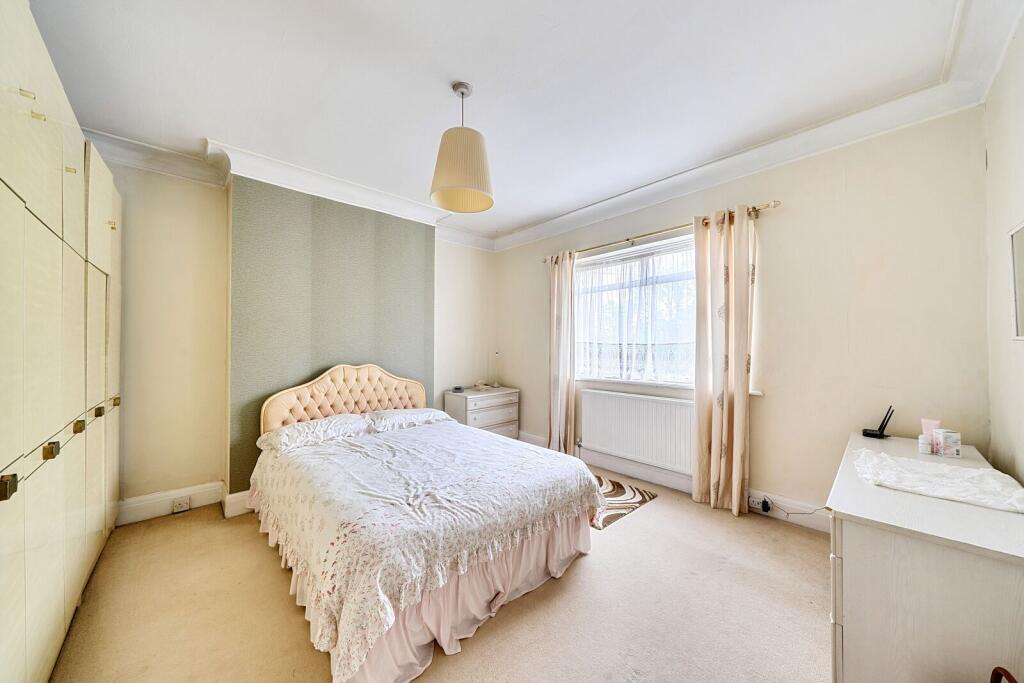 House in London, Willesden Green, Brondesbury - View 4
