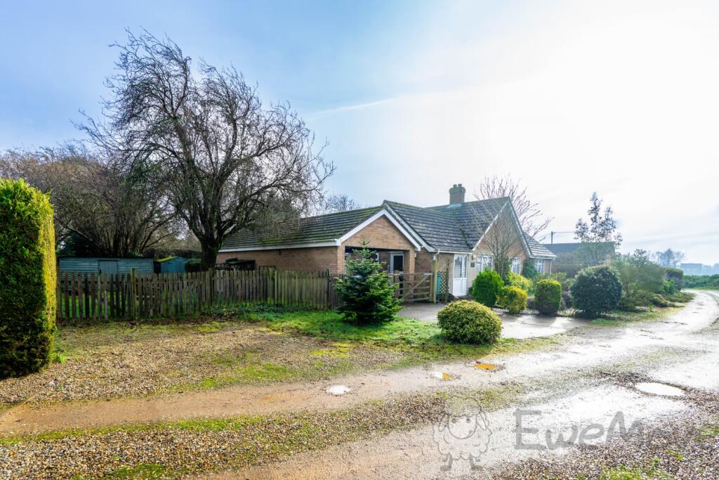 Main image of property: St. Edmunds Close, Forncett St. Peter, Norwich, Norfolk, NR16