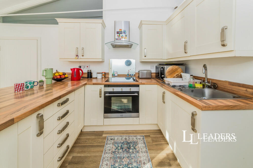 Main image of property: Pond Barn, Worsted Lane, RH19