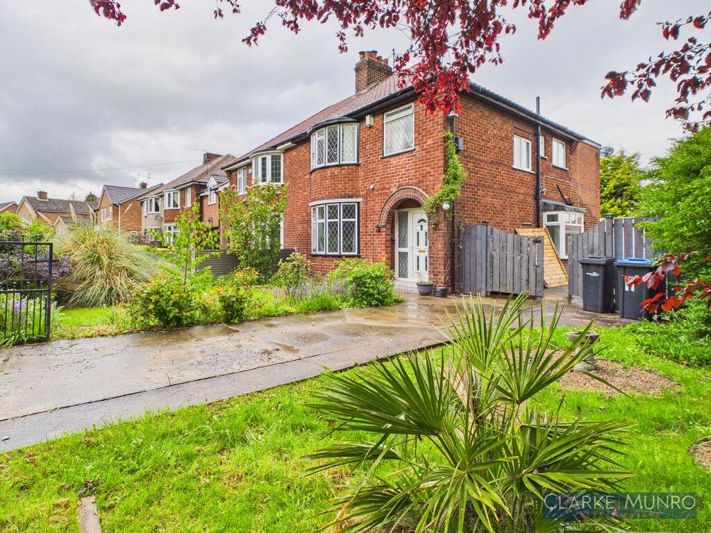 4-bed detached on The Crescent, Middlesbrough, £225,000