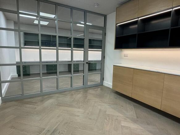 office 1.jpg