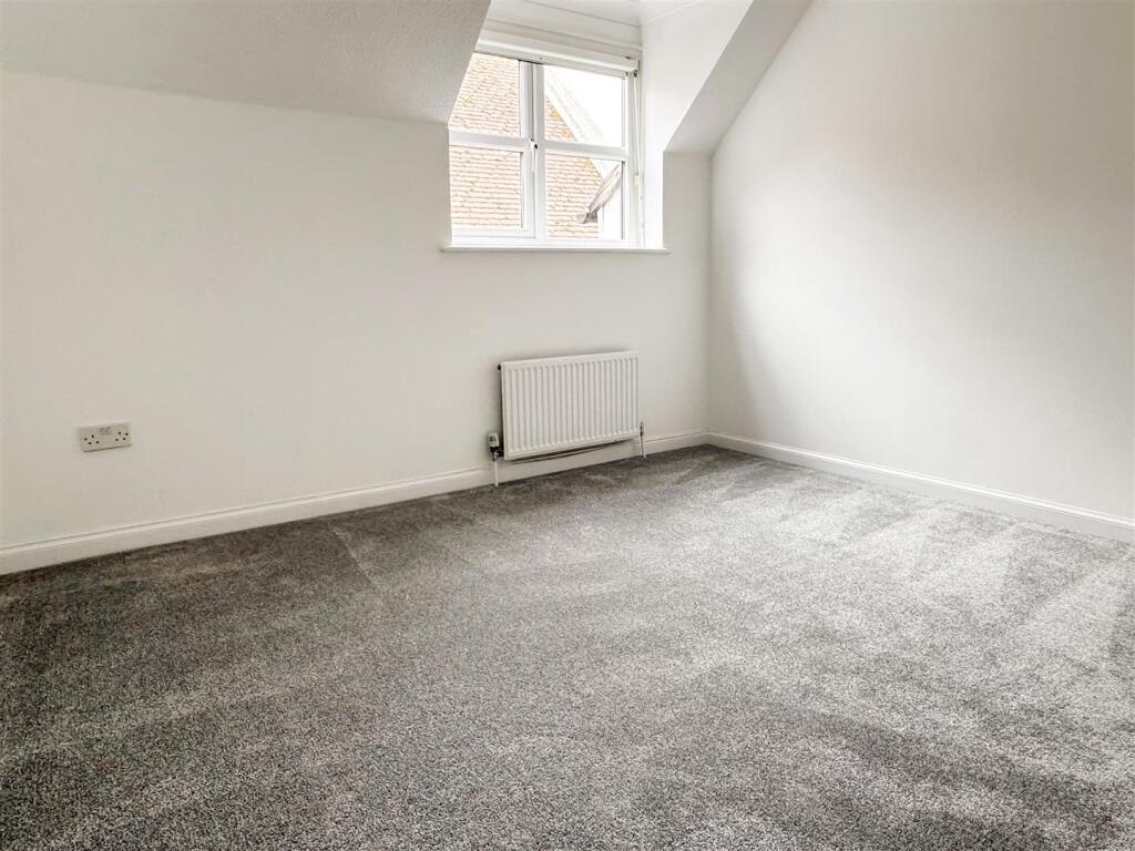 Apartment in Brighton - More