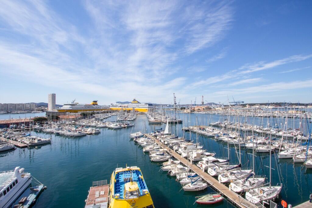 Main image of property: Toulon, Var, Provence-Alps-Cote d`Azur