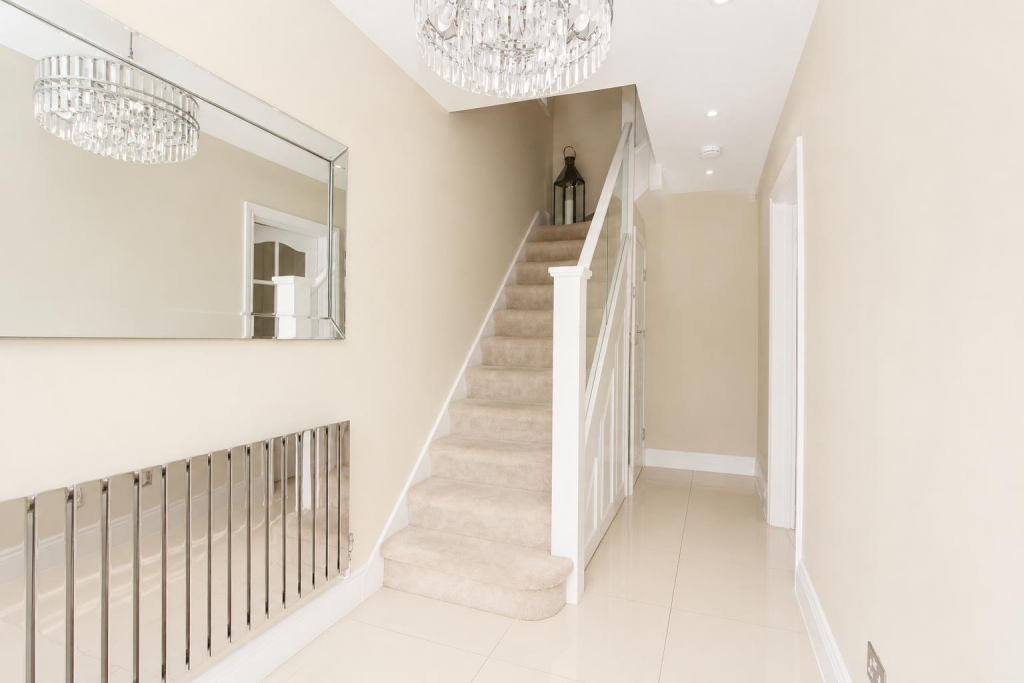 House in Reigate and Banstead, Banstead - View 5