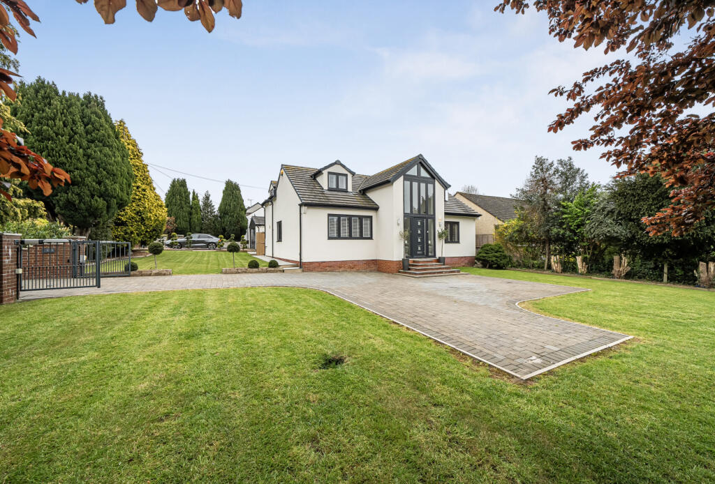 Main image of property: Badminton Road, Coalpit Heath, Bristol, Gloucestershire, BS36