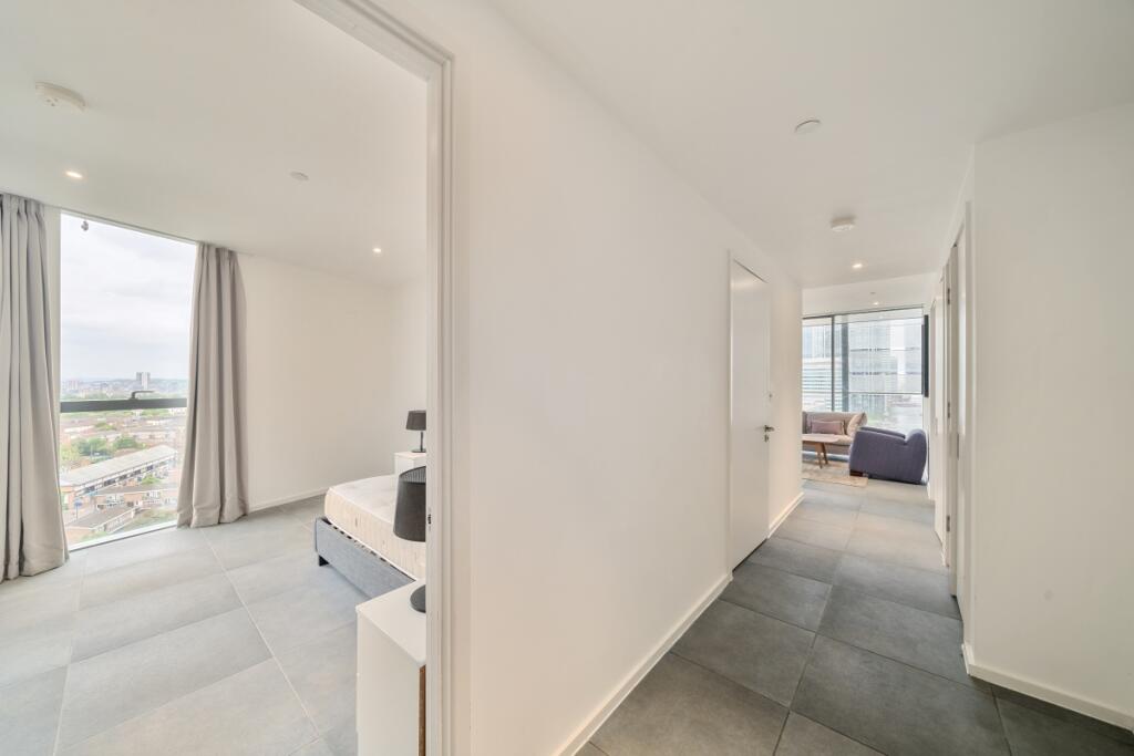 Dollar Bay Place London E14 photo 4