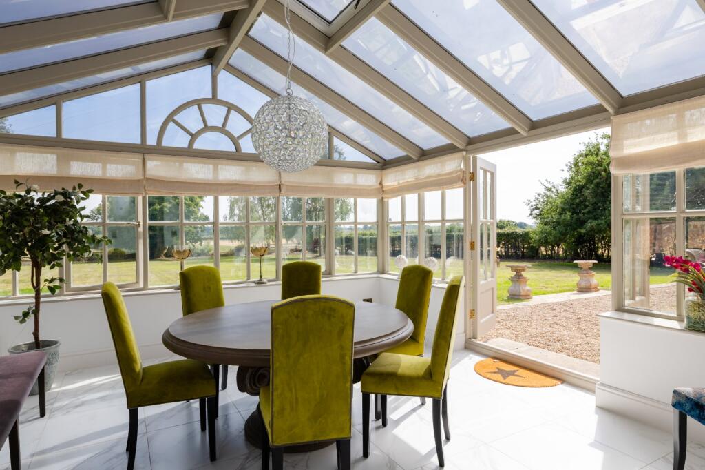 House in Escrick, North Yorkshire - View 4