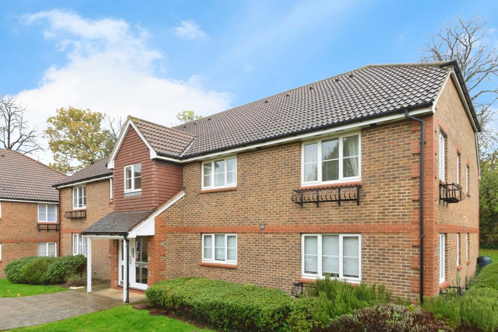 Main image of property: Evelyn Way, Wallington, SM6