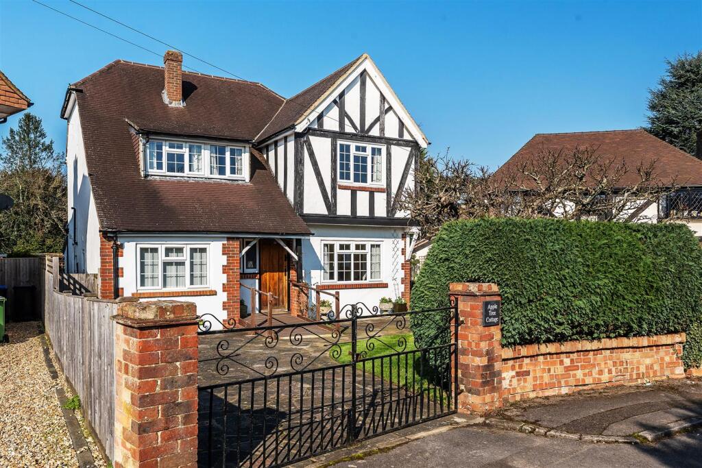 Main image of property: RECTORY CLOSE, ASHTEAD, KT21