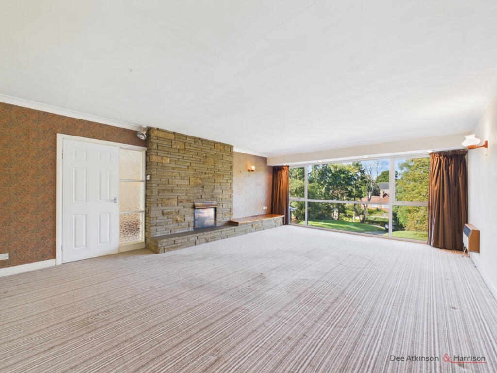 House in Hull - View 2