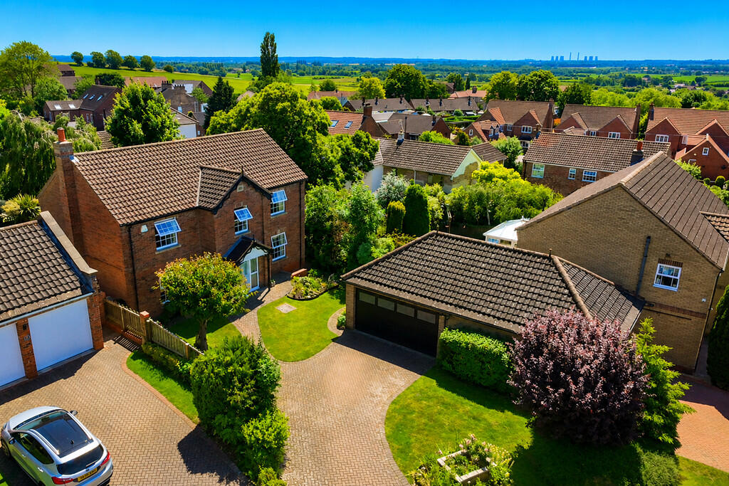 Main image of property: Crackle Hill, Westwoodside, Doncaster