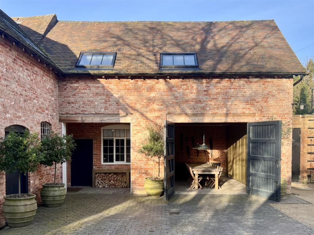 House in Birmingham - View 2