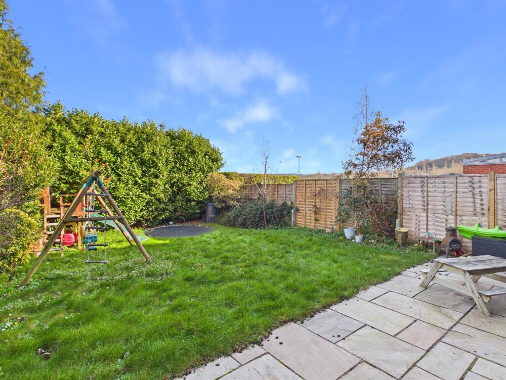 House in Gloucester, Gloucestershire - View 4