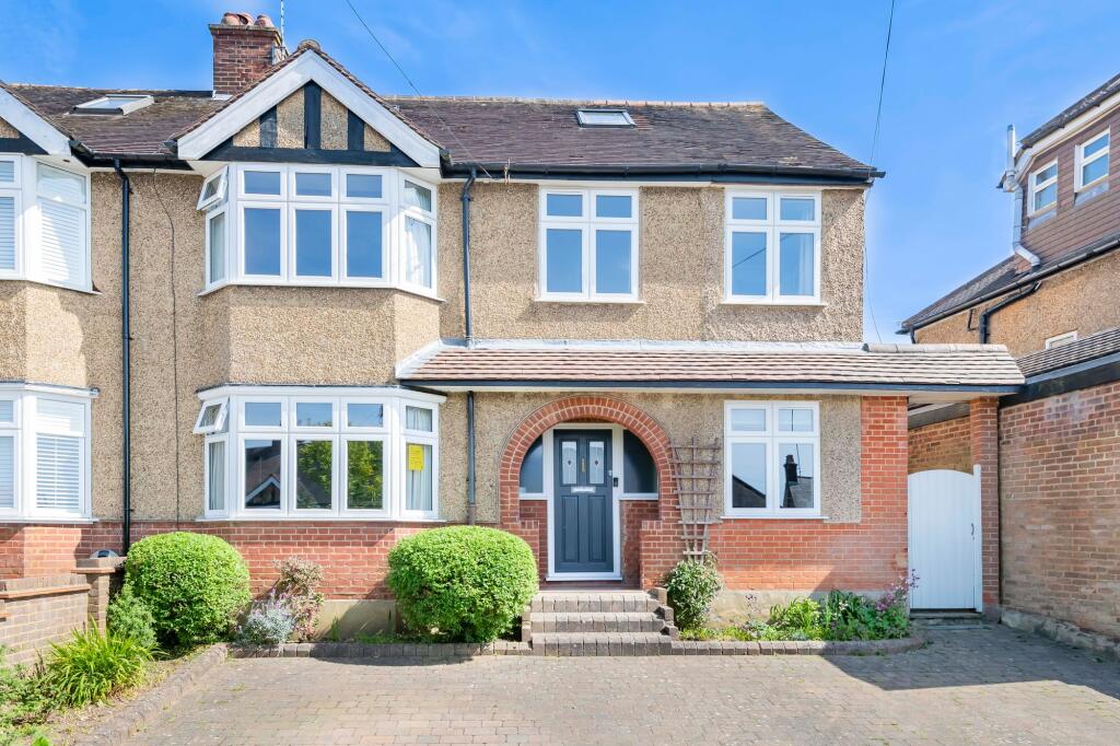 Main image of property: Langley Crescent, St. Albans, AL3