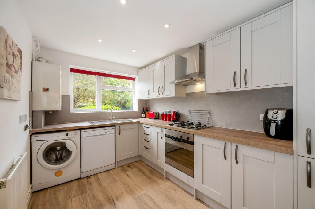 House in Portsmouth - View 5
