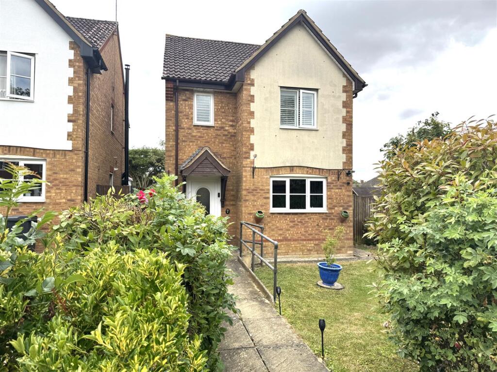 Main image of property: Pembroke Close, Thrapston