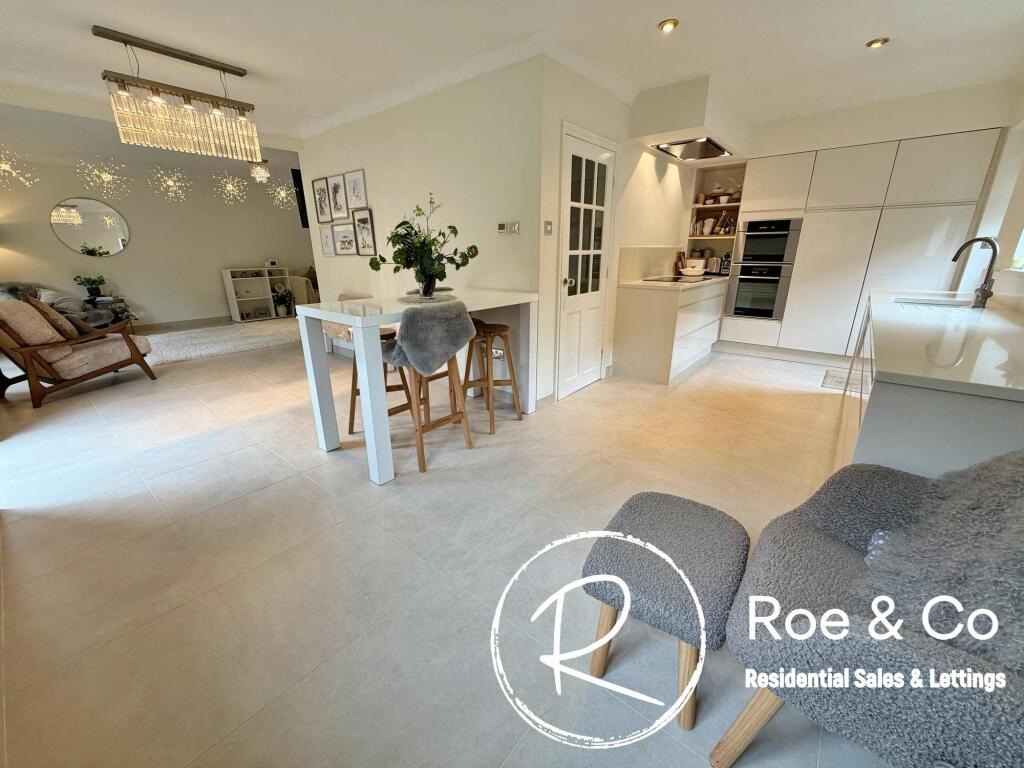 Milldale Close, Lostock, BL6 photo 2