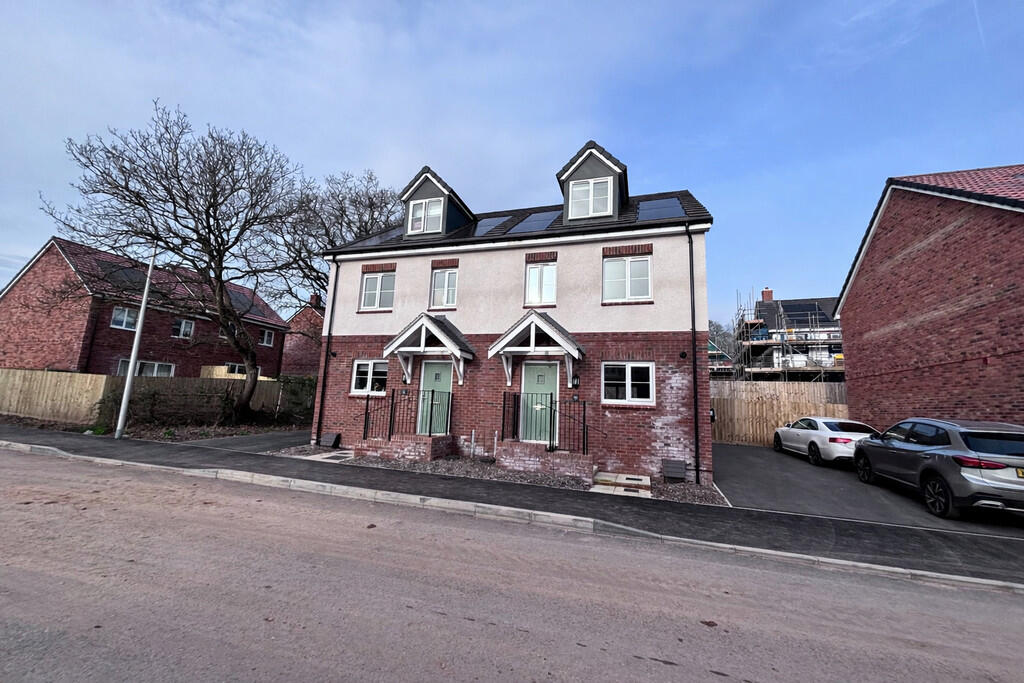 Main image of property: Skylark Way, Exmouth