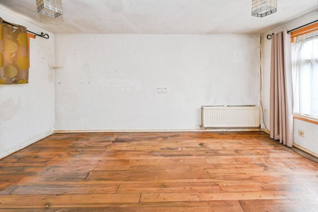 House in Skelmersdale, Little Digmoor, Digmoor - View 3