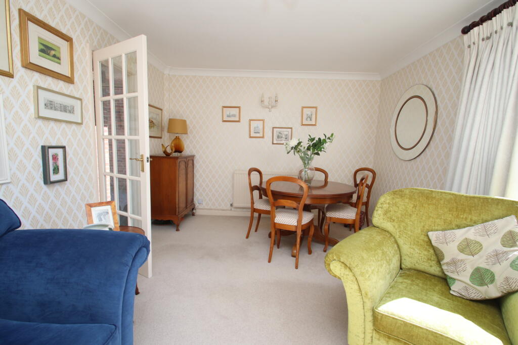 House in Portsmouth - View 5
