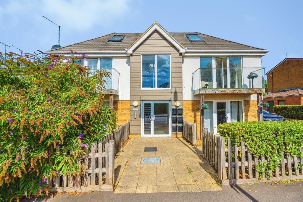 Main image of property: Jupiter Drive, Hemel Hempstead