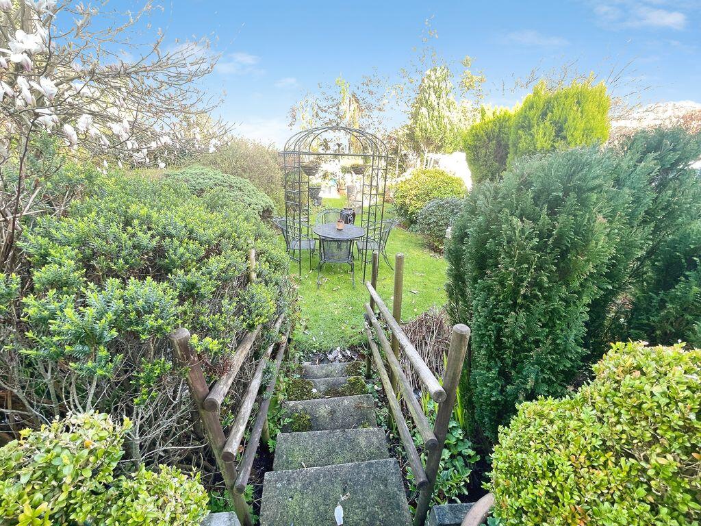 Lowercroft Road, Bury photo 4