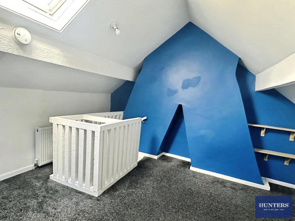 House in Halifax - View 5