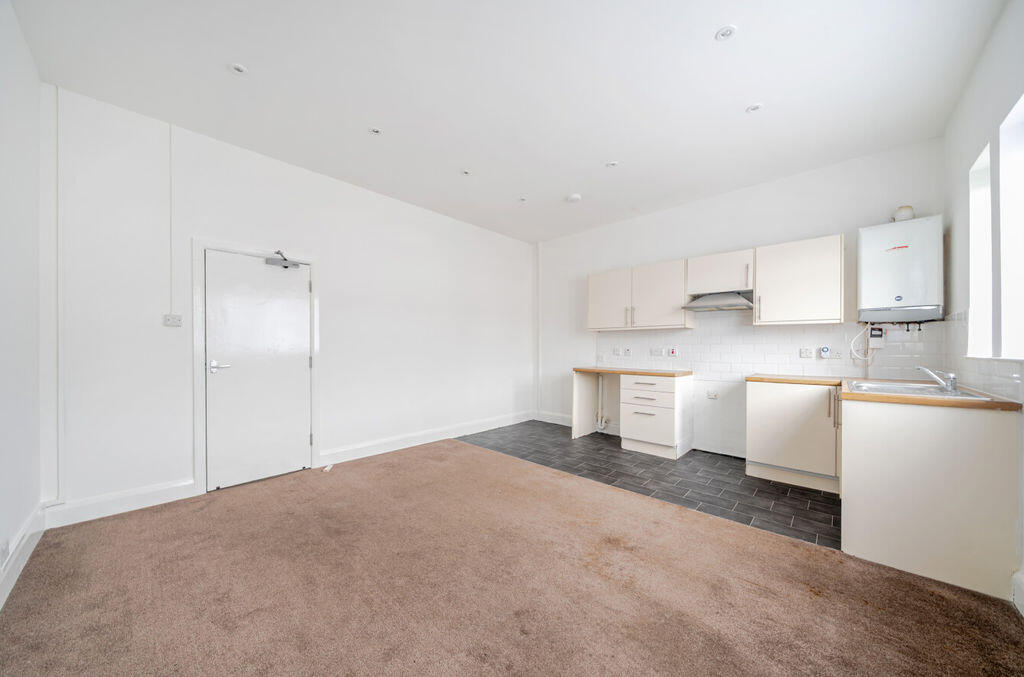 Apartment in London - View 5