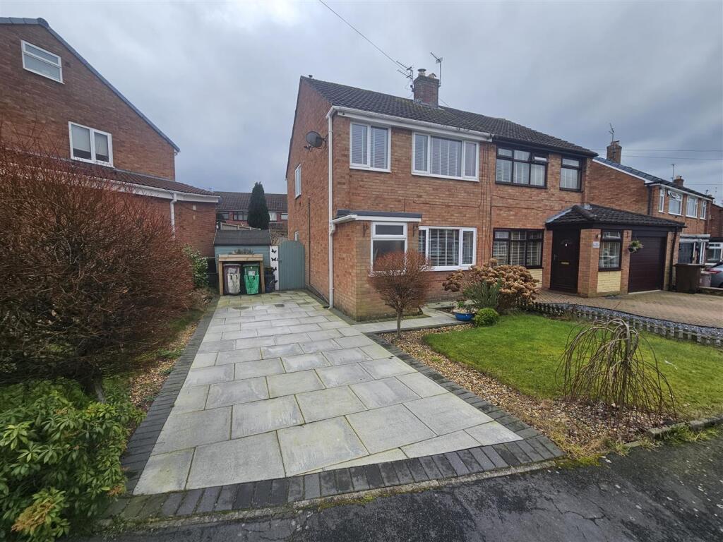 Main image of property: Standish Drive, Rainford,