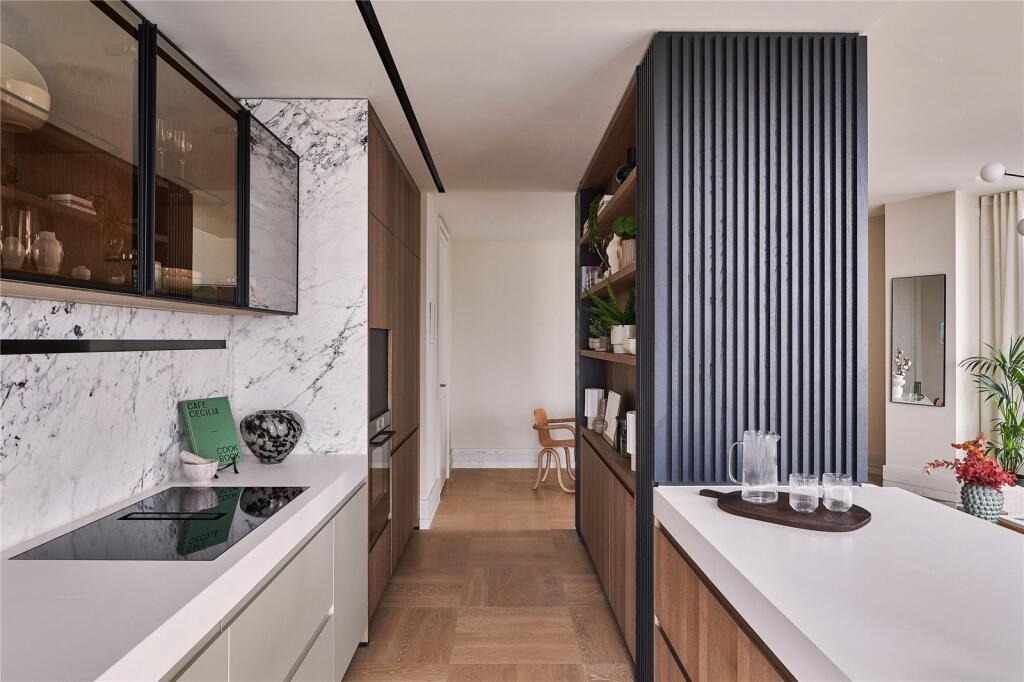 Apartment in London - View 5