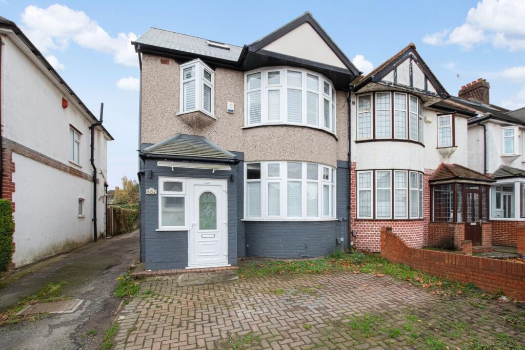 House in London - View 2