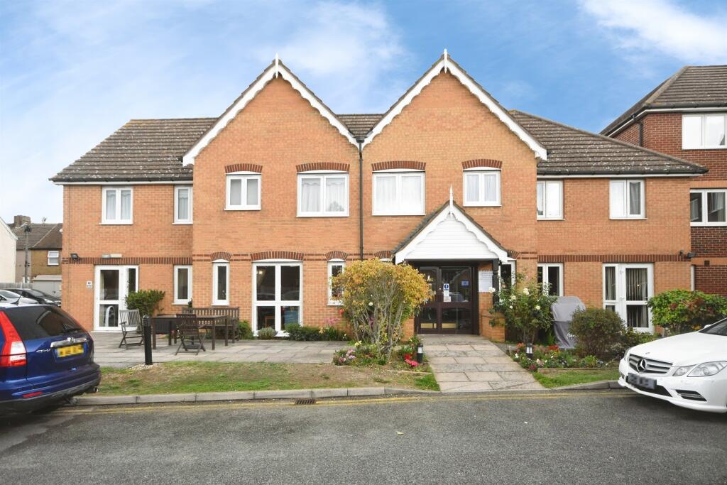 Main image of property: Railway Street, Braintree