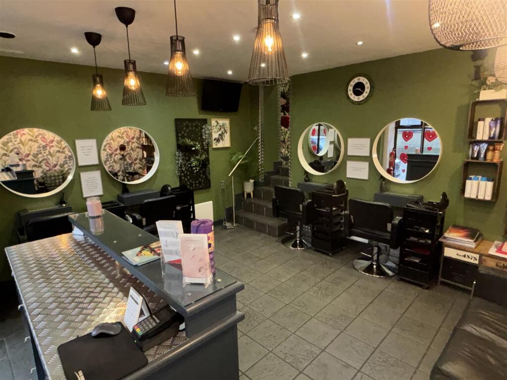 Main image of property: Beauty, Therapy & Tanning, Kirkburton, West Yorkshire