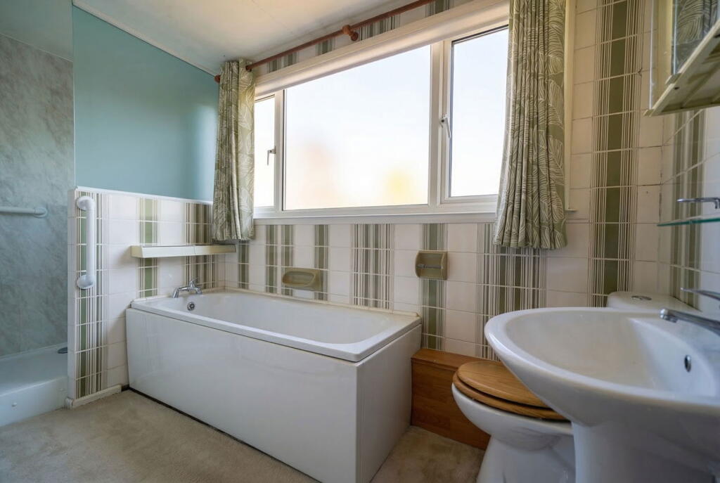 Additional image 17 of Tanworth Lane, Shirley