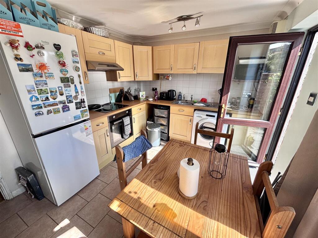 House in St Stephen, Central Treviscoe, Treviscoe - View 5