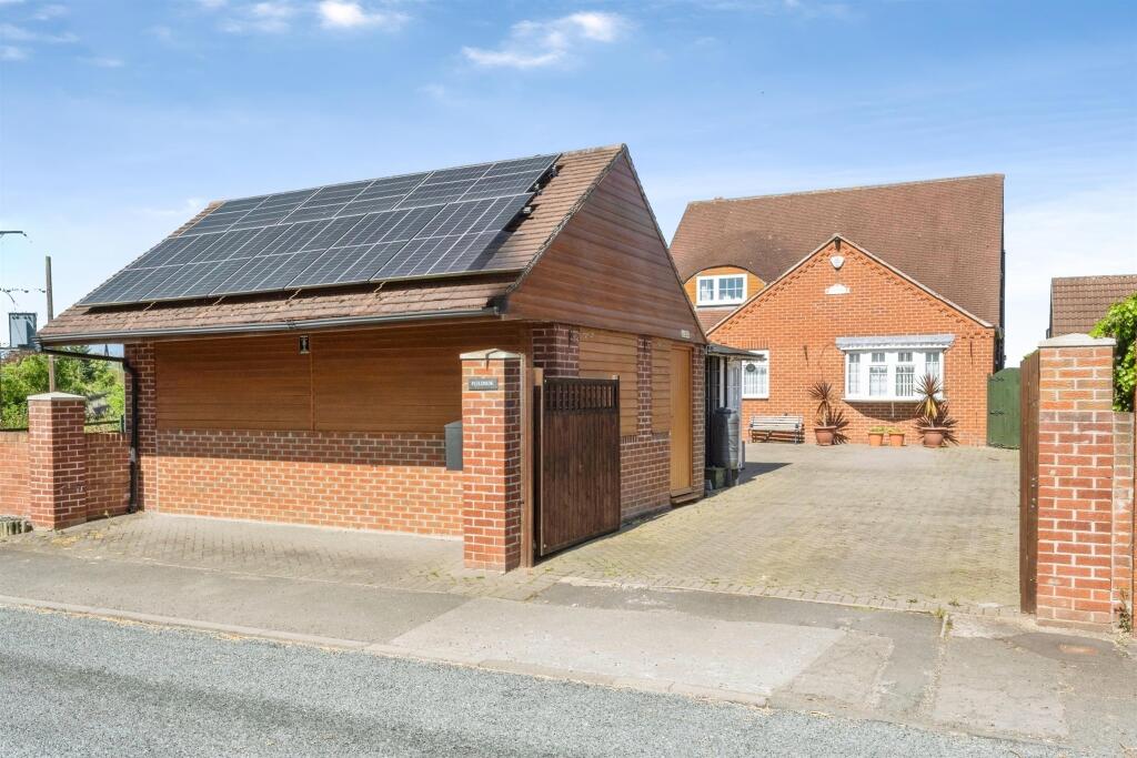 Main image of property: Braithwaite Lane, Braithwaite, Doncaster