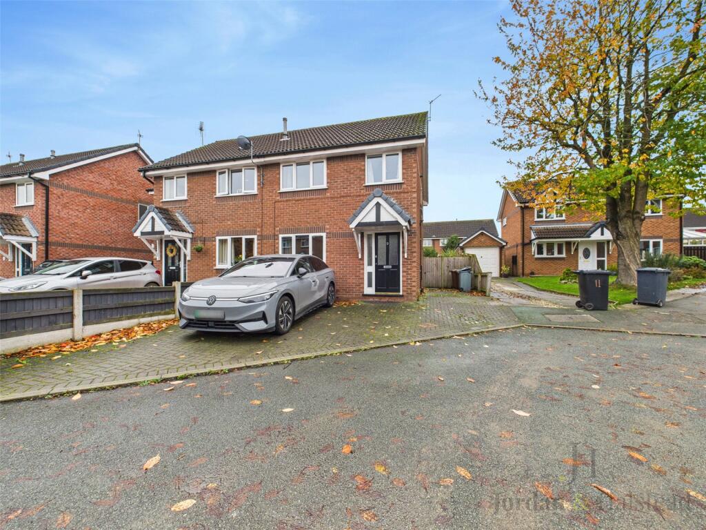 Main image of property: Shilton Close, Middlewich, Cheshire, CW10